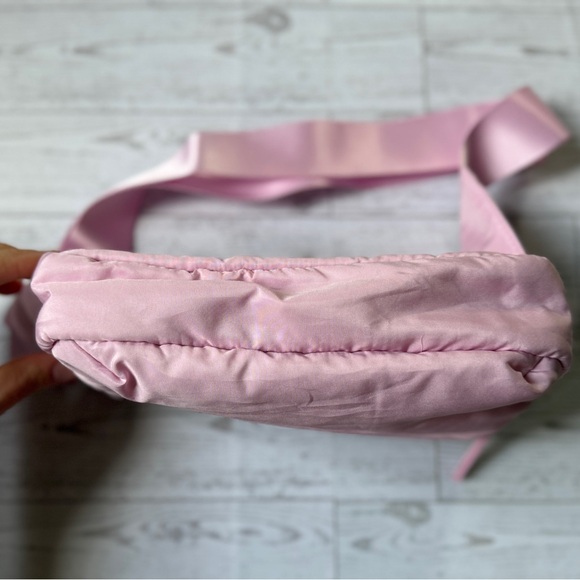 WILO Pale Pink Crossbody Belt Bag - Picture 4 of 8